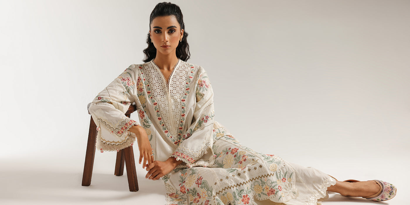 EMBROIDERED SUIT (E3461/103/002)