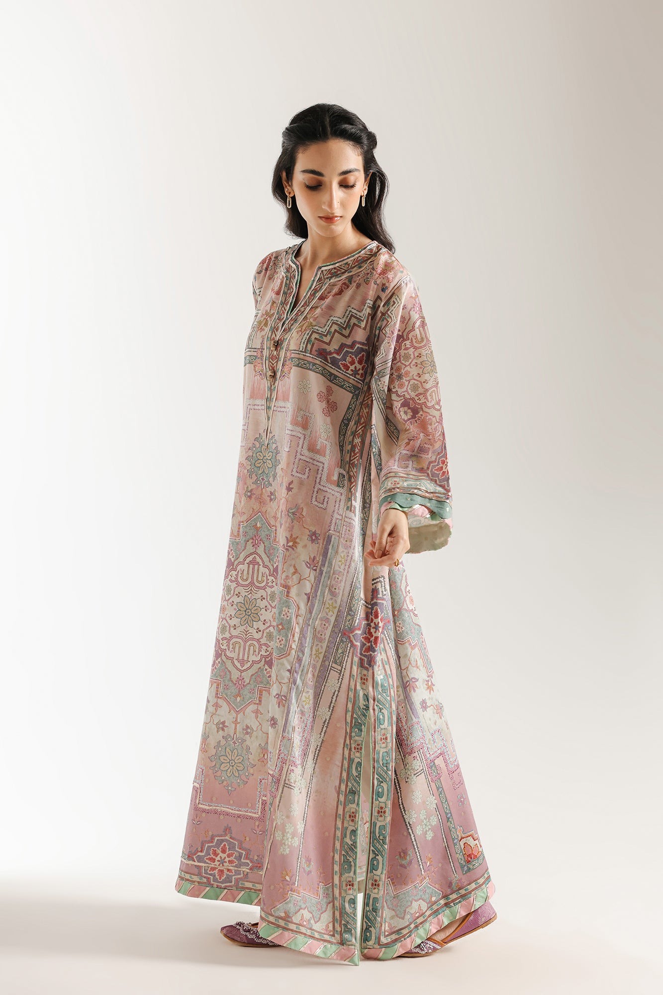 EMBROIDERED DRESS (E3482/103/515)