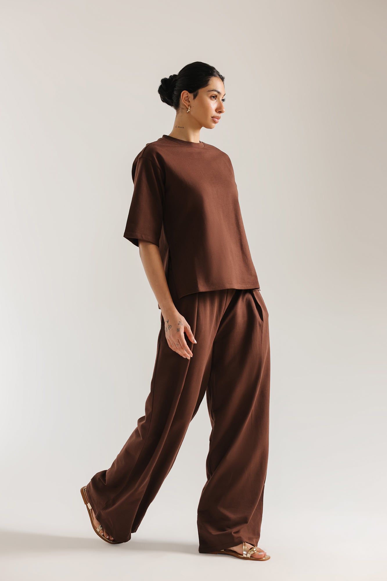 SUIT (E3628/108/801)