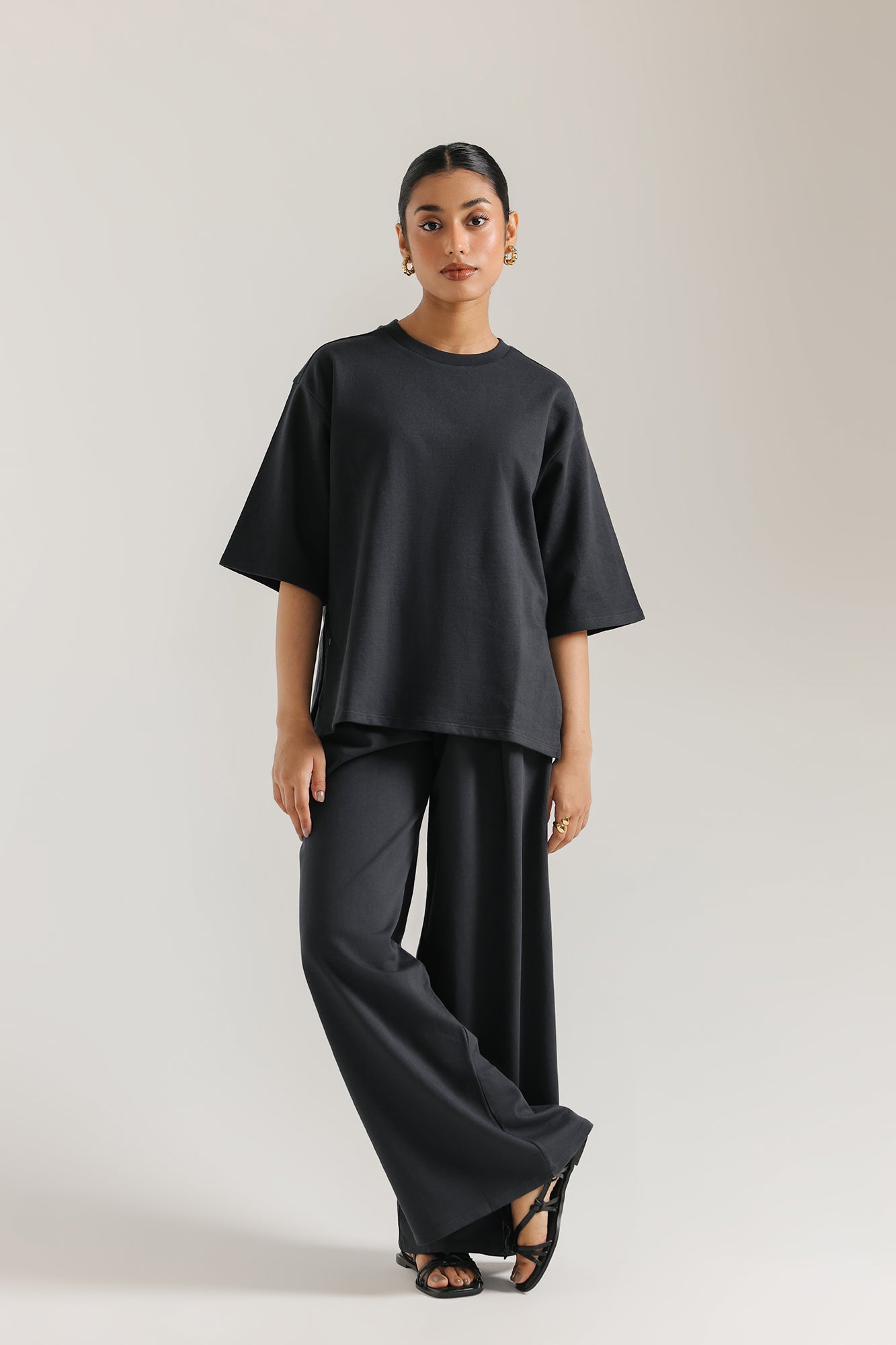 SUIT (E3628/108/906)