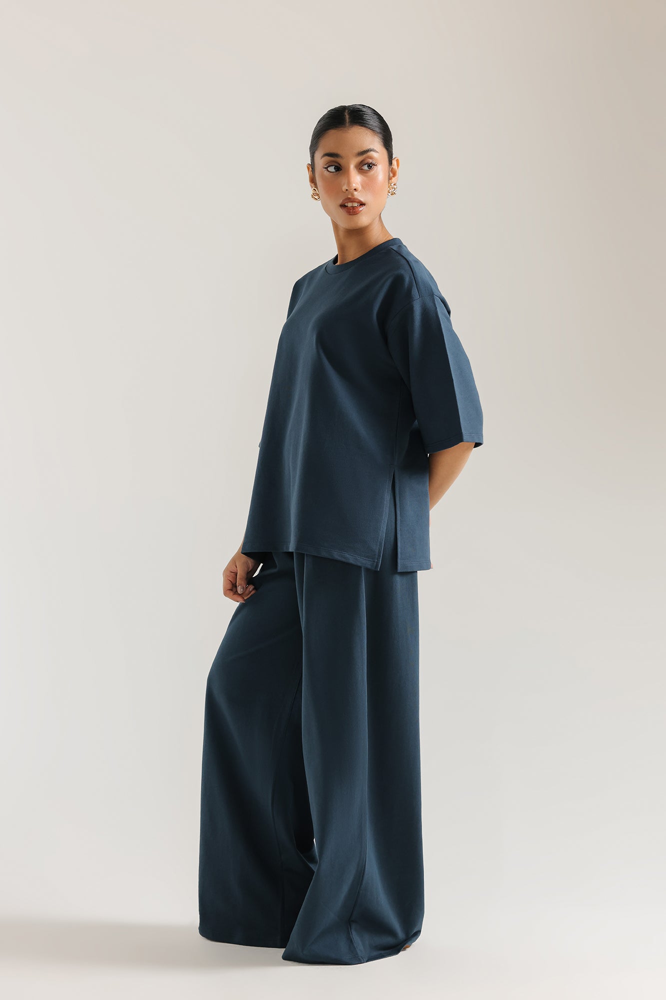 SUIT (E3628/108/907)