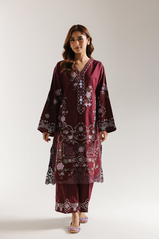 EMBROIDERED SUIT (E3653/103/519)