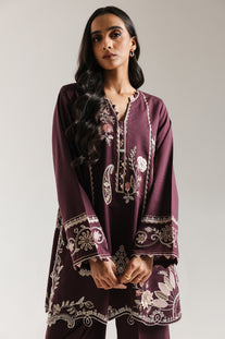 EMBROIDERED SUIT (E3664/103/520)