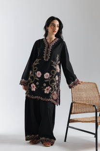 EMBROIDERED SUIT (E3682/103/902)