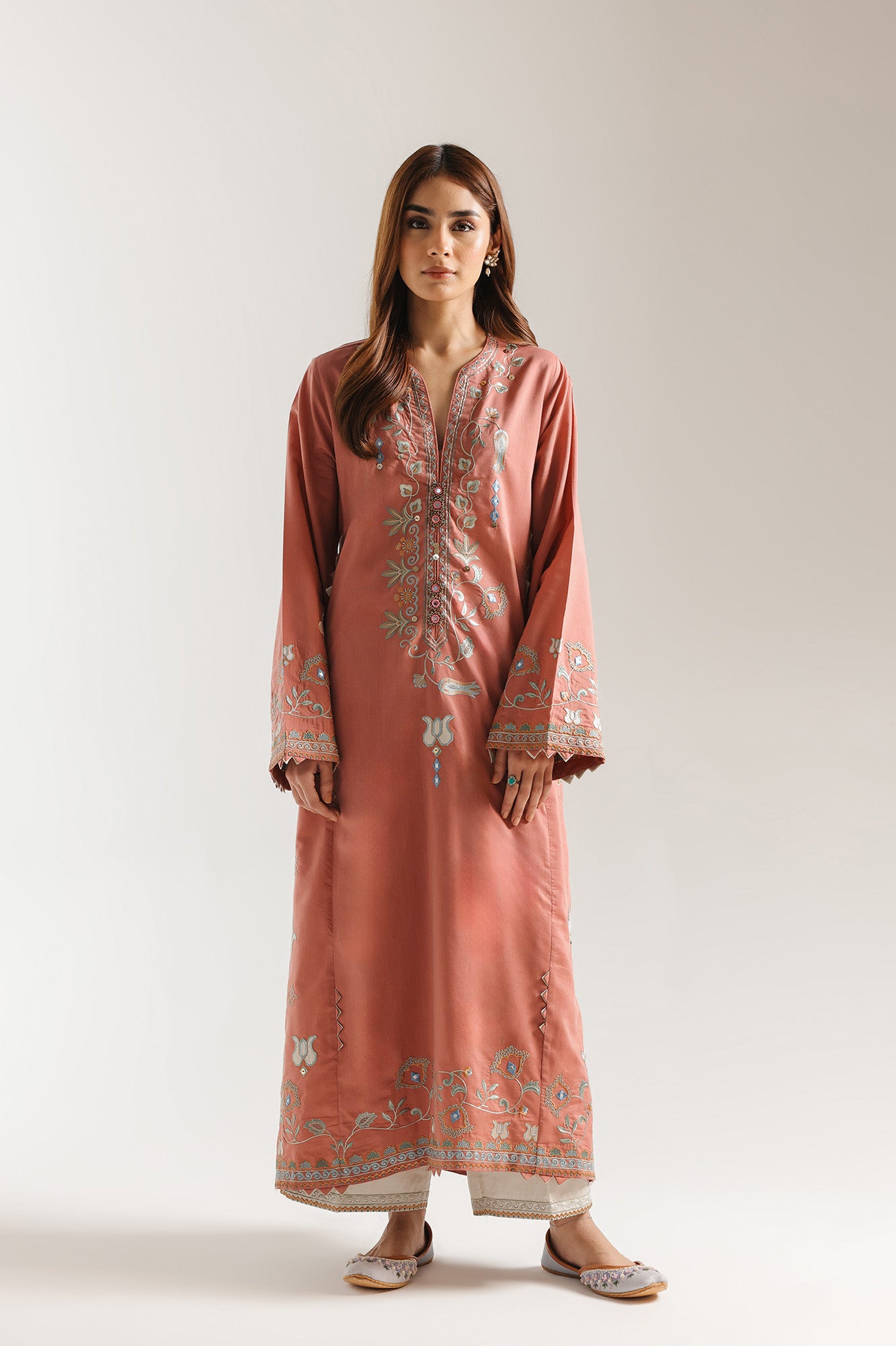 EMBROIDERED SUIT (E3703/103/314)