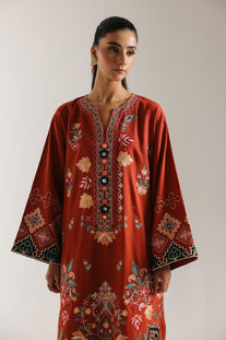 EMBROIDERED SUIT (E3718/103/305)