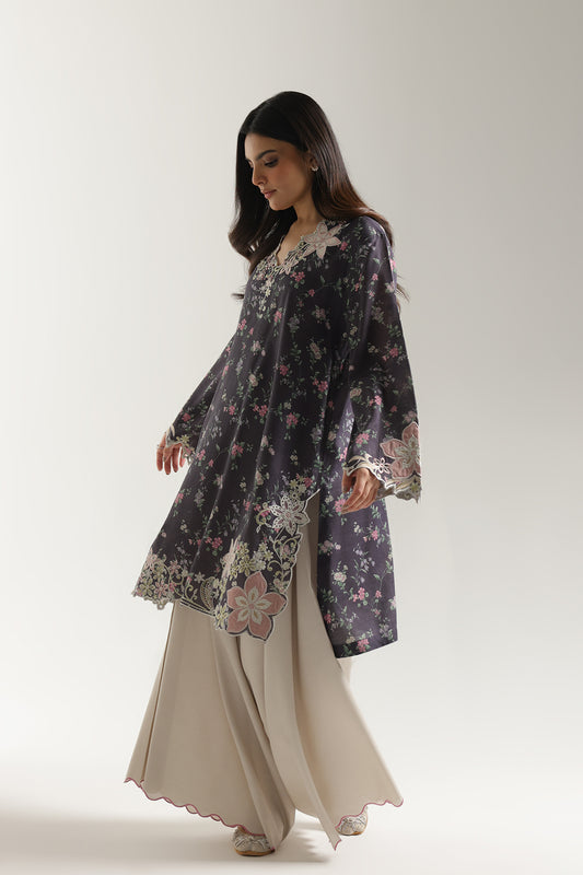 EMBROIDERED SUIT (E3774/103/505)