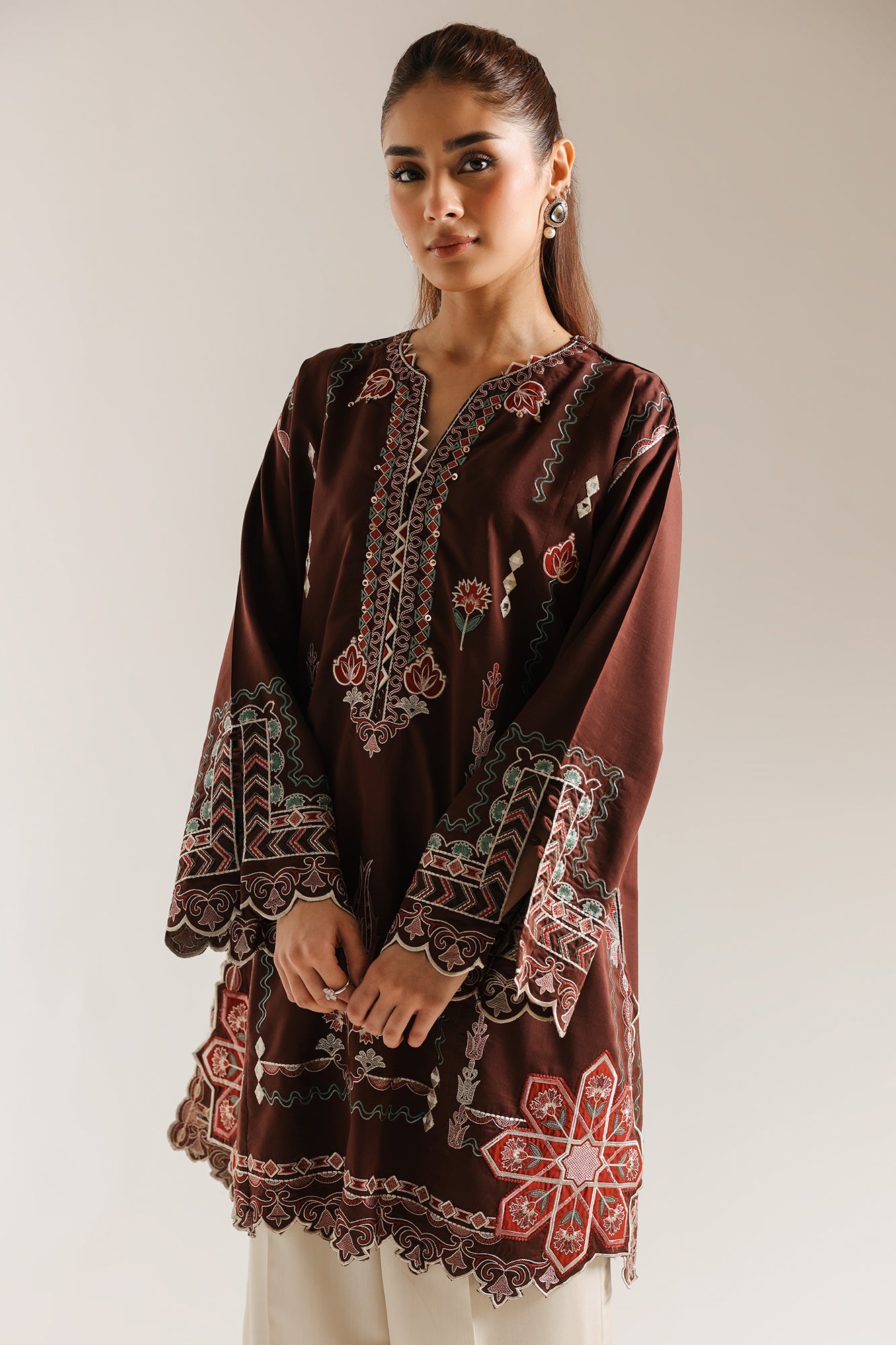 EMBROIDERED SUIT (E3797/103/802)