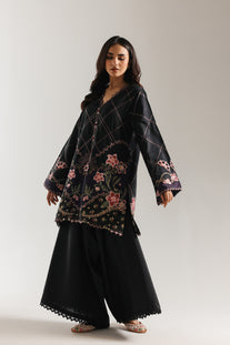 EMBROIDERED TOP (E4120/103/901)