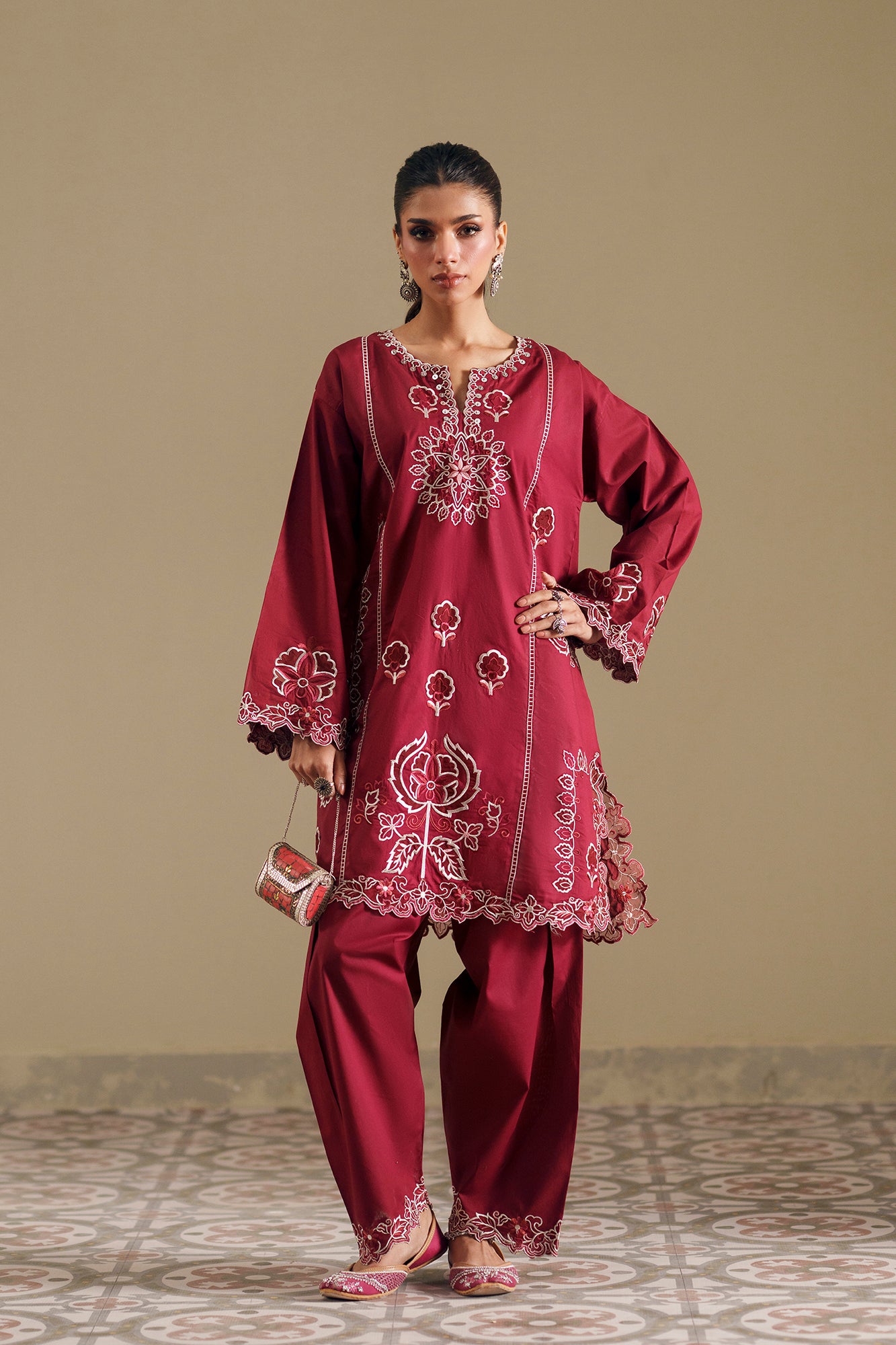 EMBROIDERED SUIT (E4278/103/303)