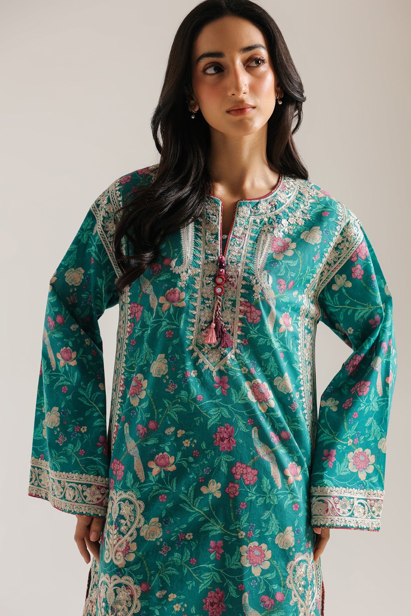 EMBROIDERED SUIT (E4377/103/714)