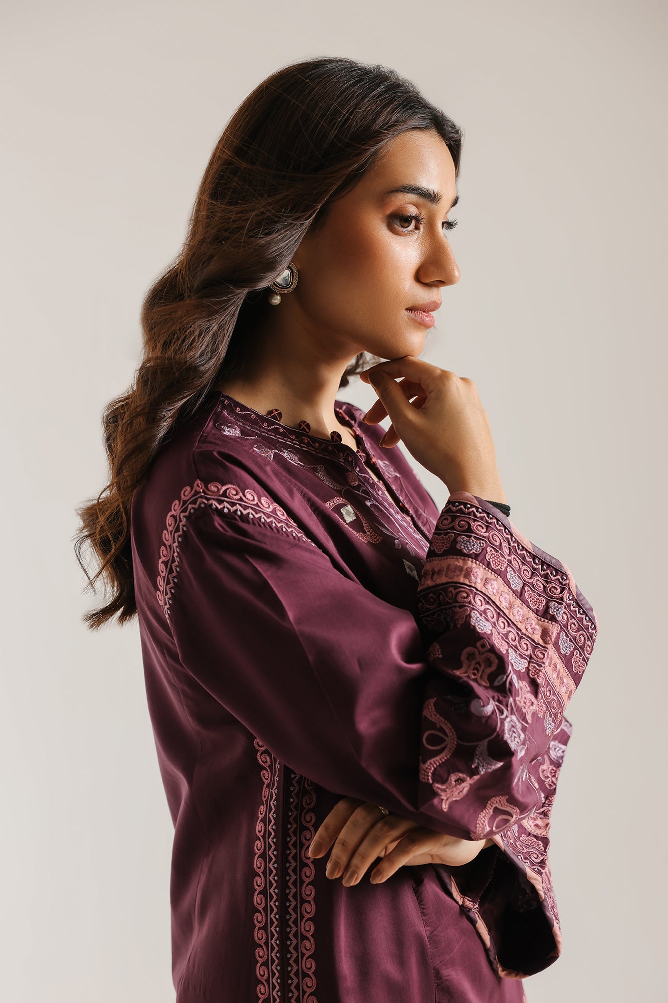 EMBROIDERED KAFTAN (E4391/103/516)