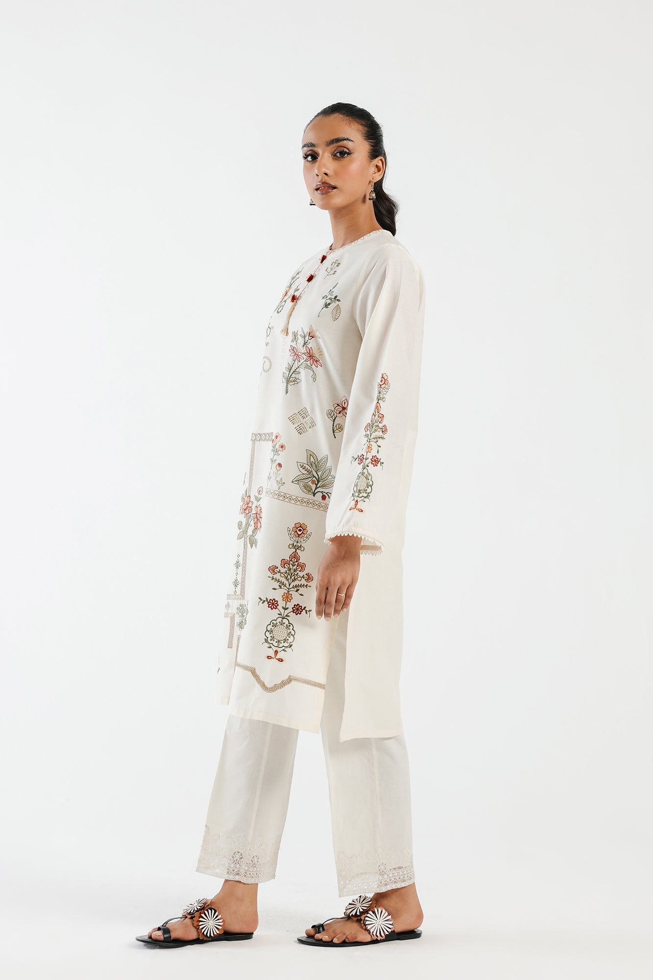 EMBROIDERED SHIRT (E4450/102/002)