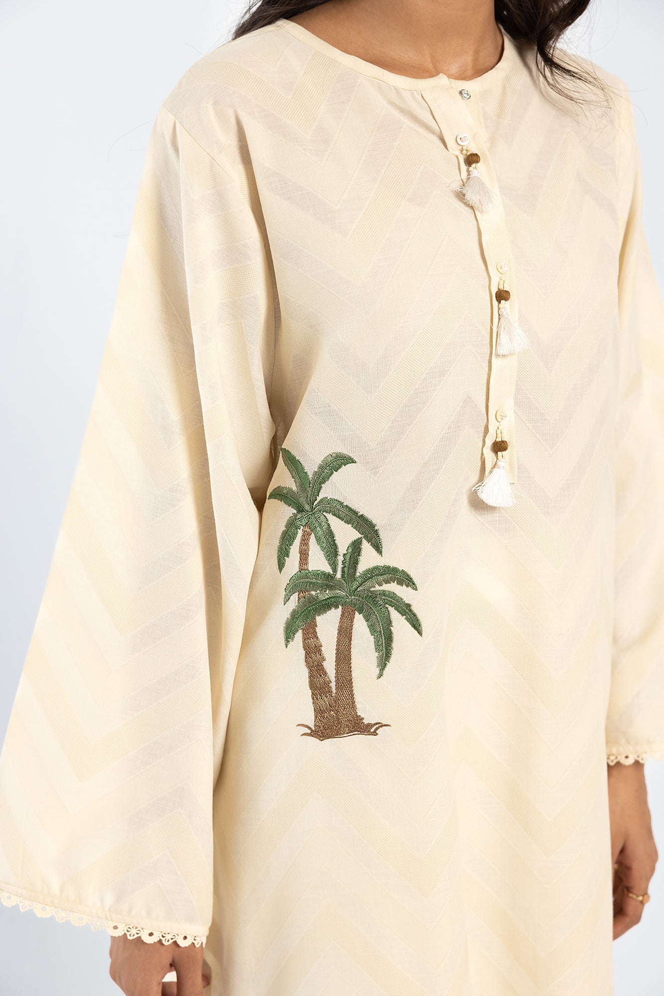 EMBROIDERED SHIRT (E4549/102/003)