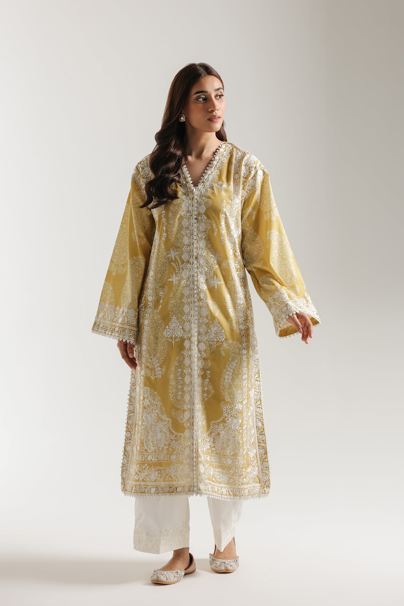 EMBROIDERED SUIT (E4559/103/125)