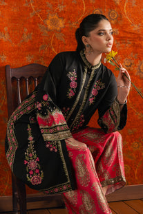 EMBROIDERED SUIT (E4701/103/901)