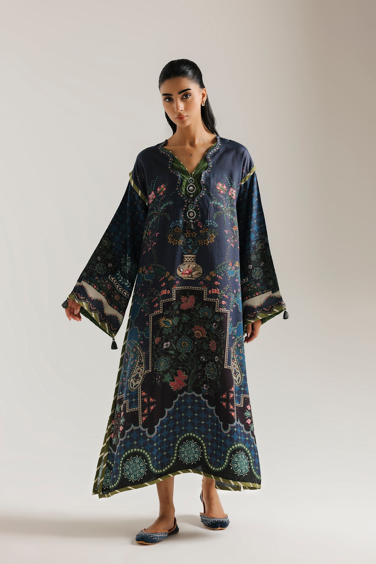 EMBROIDERED KAFTAN (E4708-103-619)