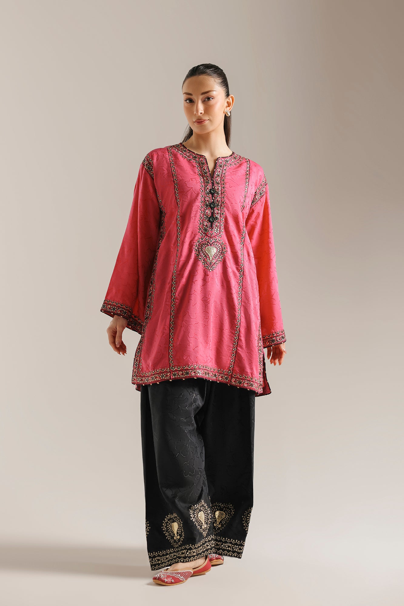 EMBROIDERED SUIT (E4751-103-407)