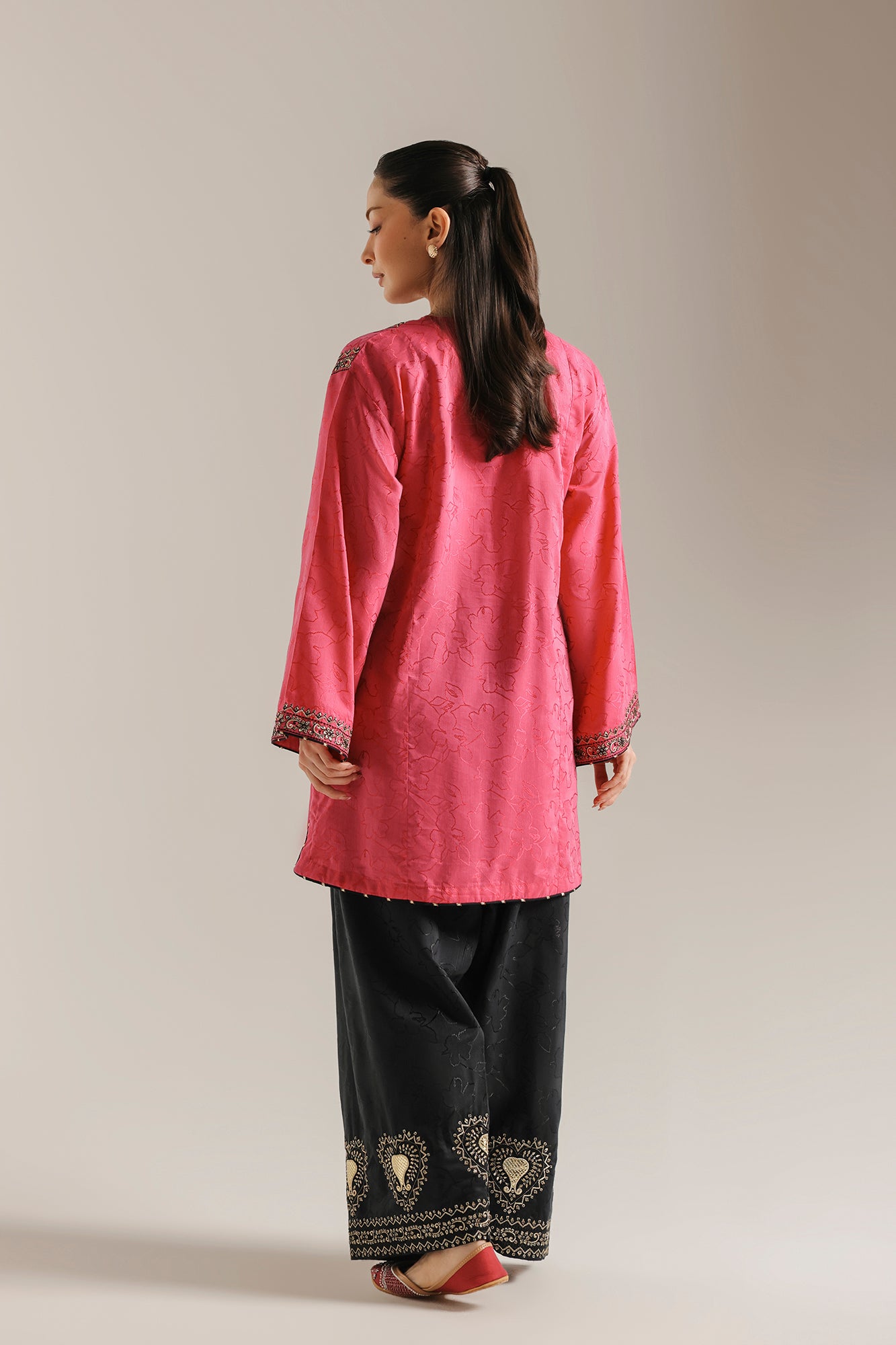 EMBROIDERED SUIT (E4751-103-407)