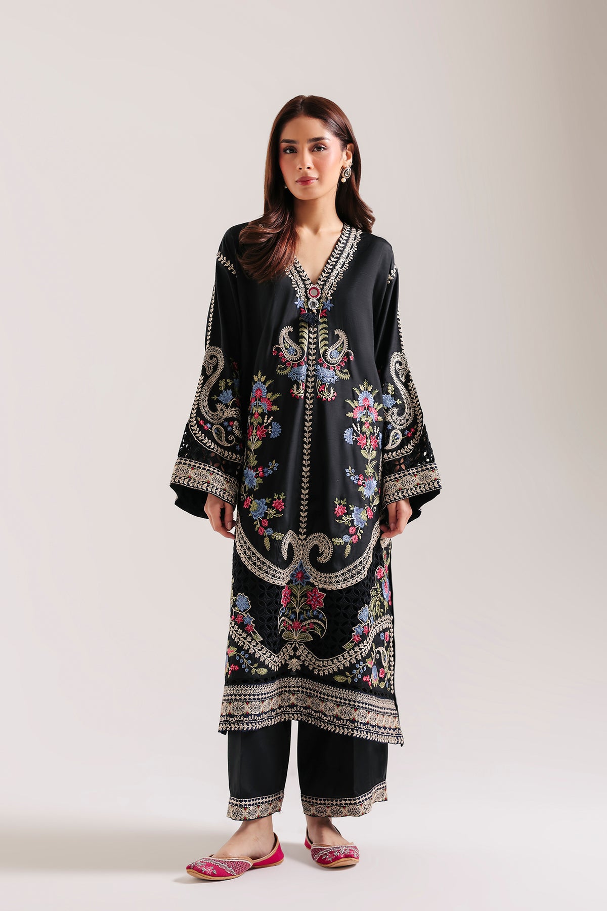EMBROIDERED SUIT (E4805-103-902)