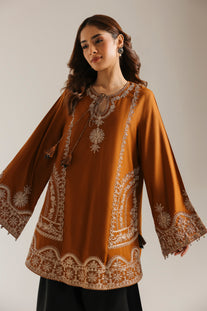 EMBROIDERED SUIT (E4817/103/201)