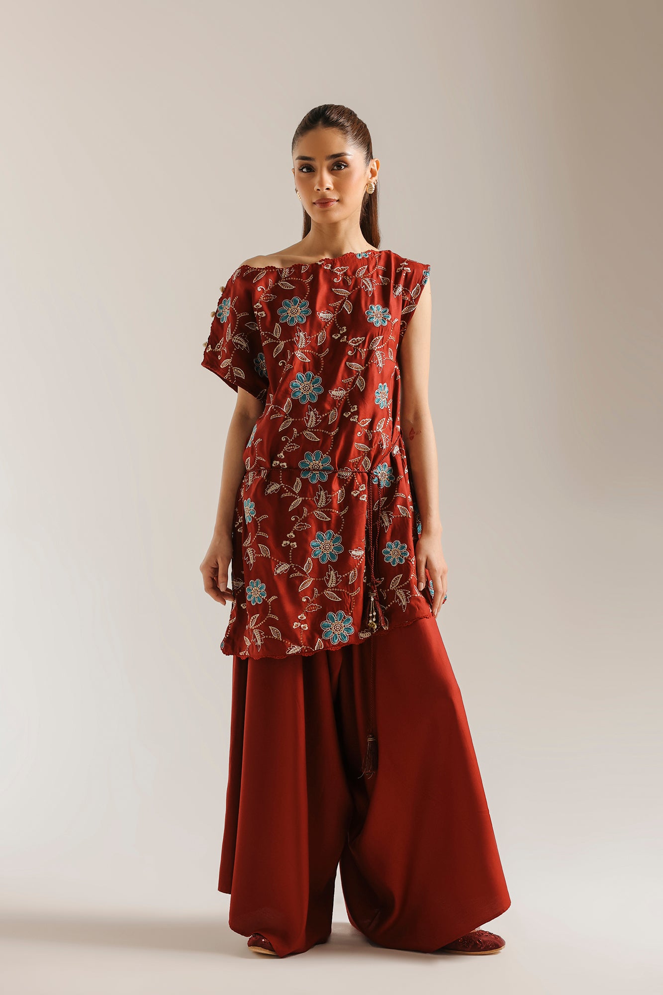 EMBROIDERED SUIT (E4819-103-415)