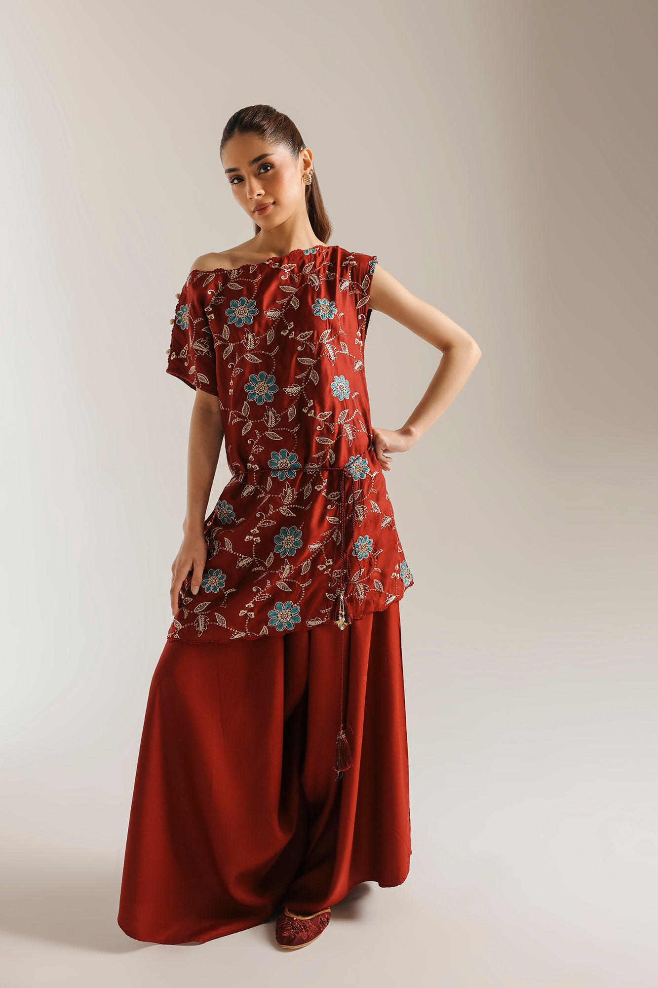 EMBROIDERED SUIT (E4819-103-415)