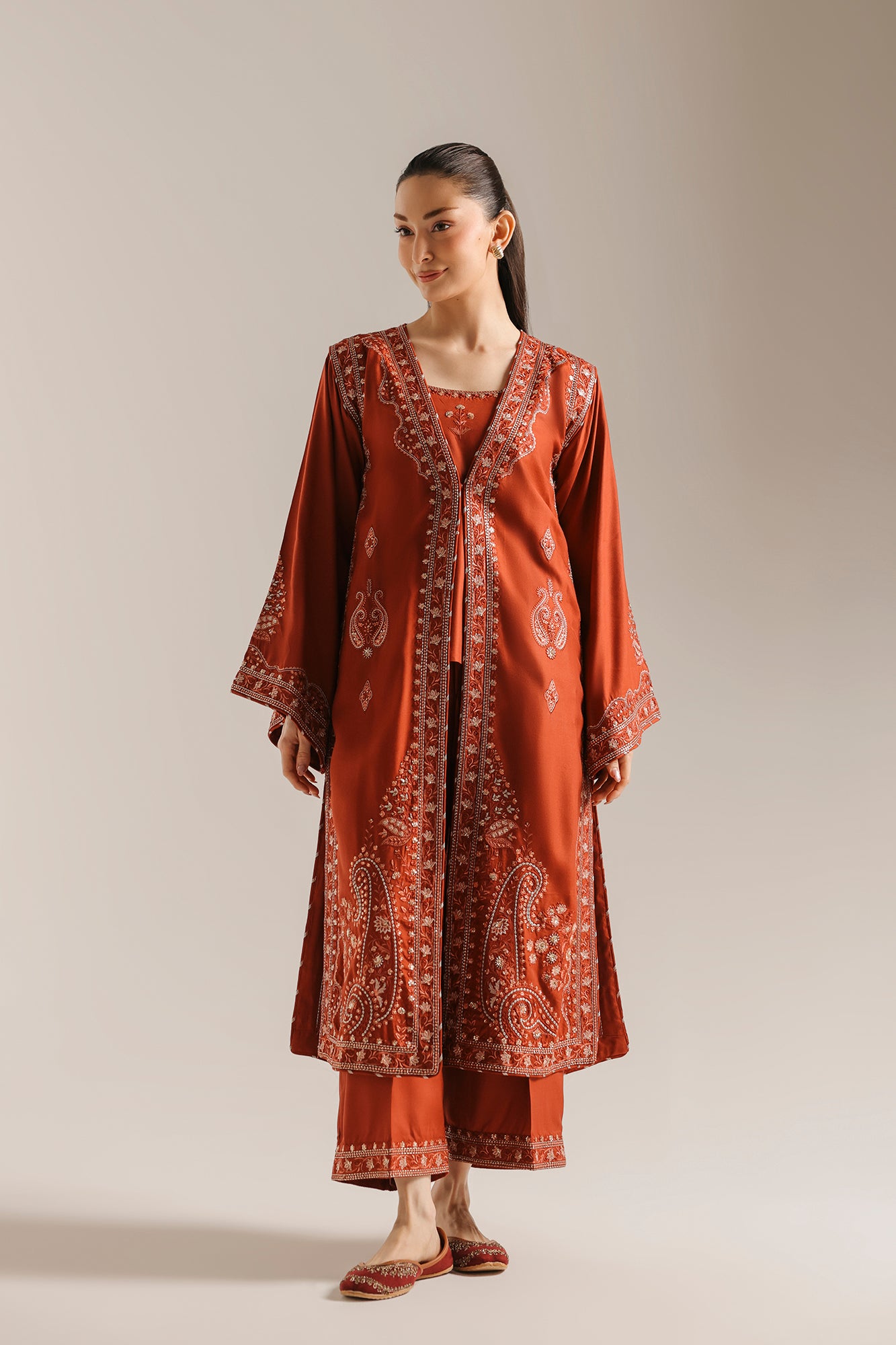 EMBROIDERED SUIT (E4824-103-320)