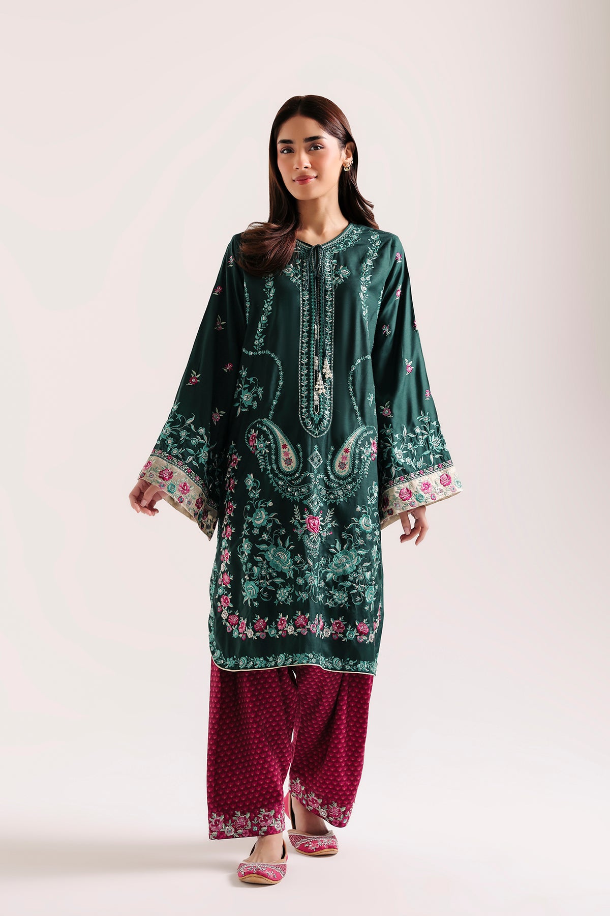 EMBROIDERED SUIT (E4837-103-705)