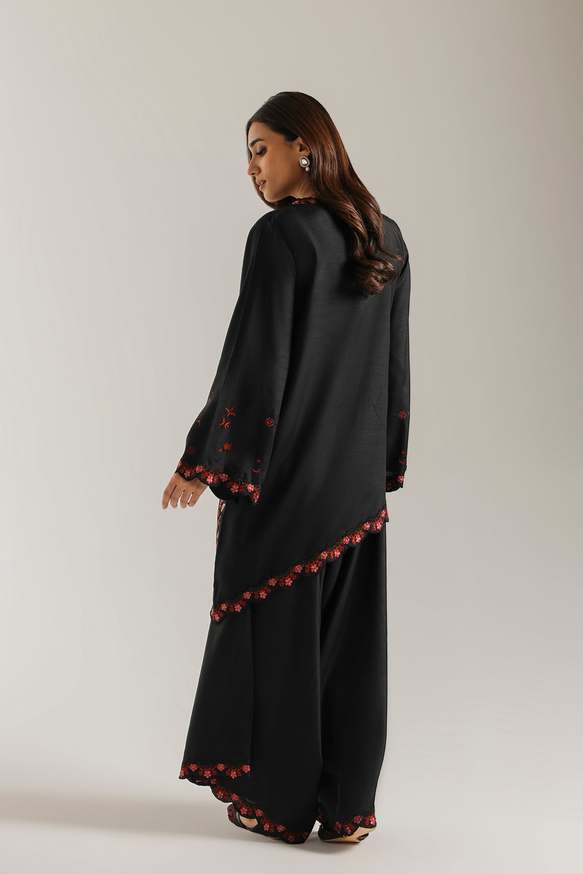 EMBROIDERED SUIT (E4857-103-902)
