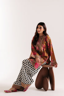 EMBROIDERED SUIT (E4894-103-121)