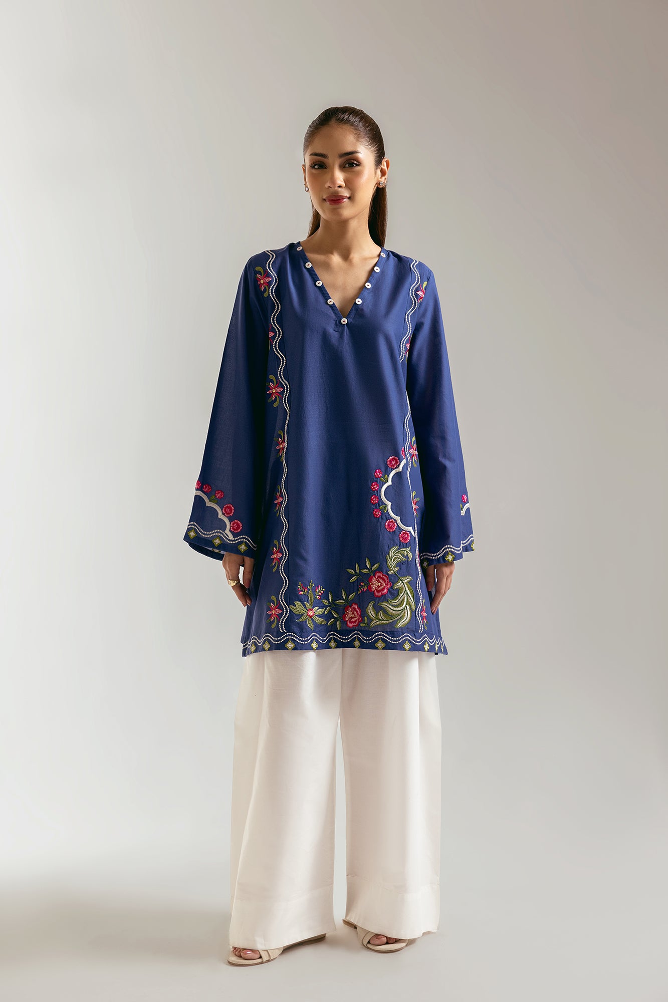 EMBROIDERED KURTI (E5824/102/603)