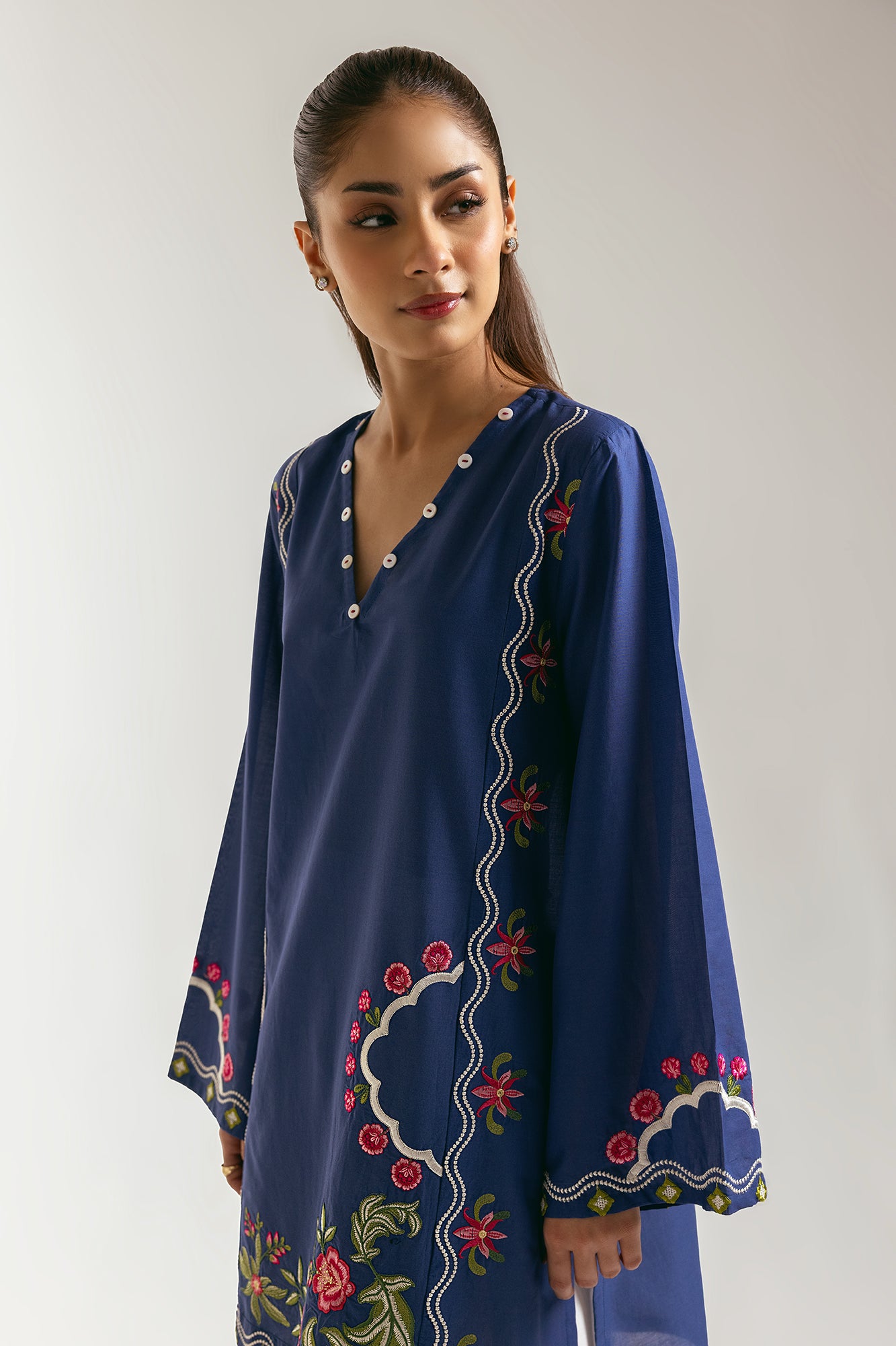 EMBROIDERED KURTI (E5824/102/603)