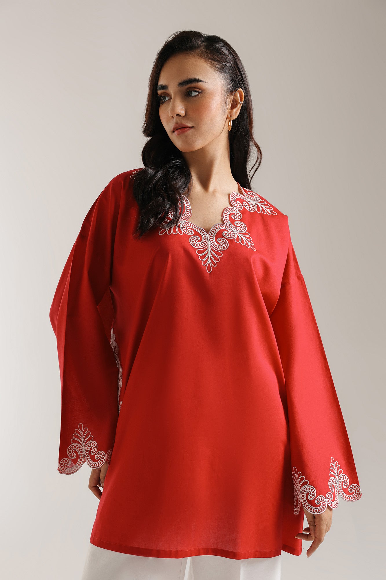 EMBROIDERED KURTI (E5834/102/301)