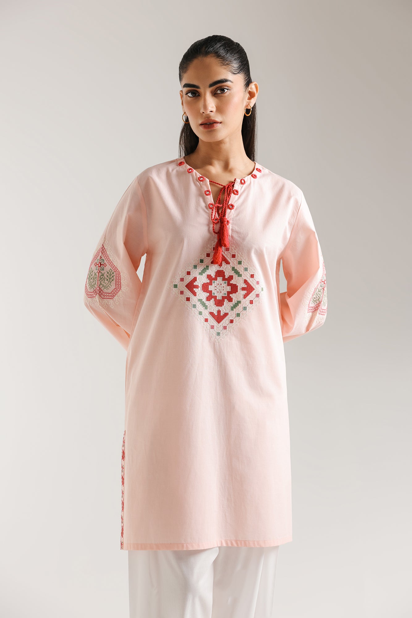 EMBROIDERED KURTI (E5846/102/427)