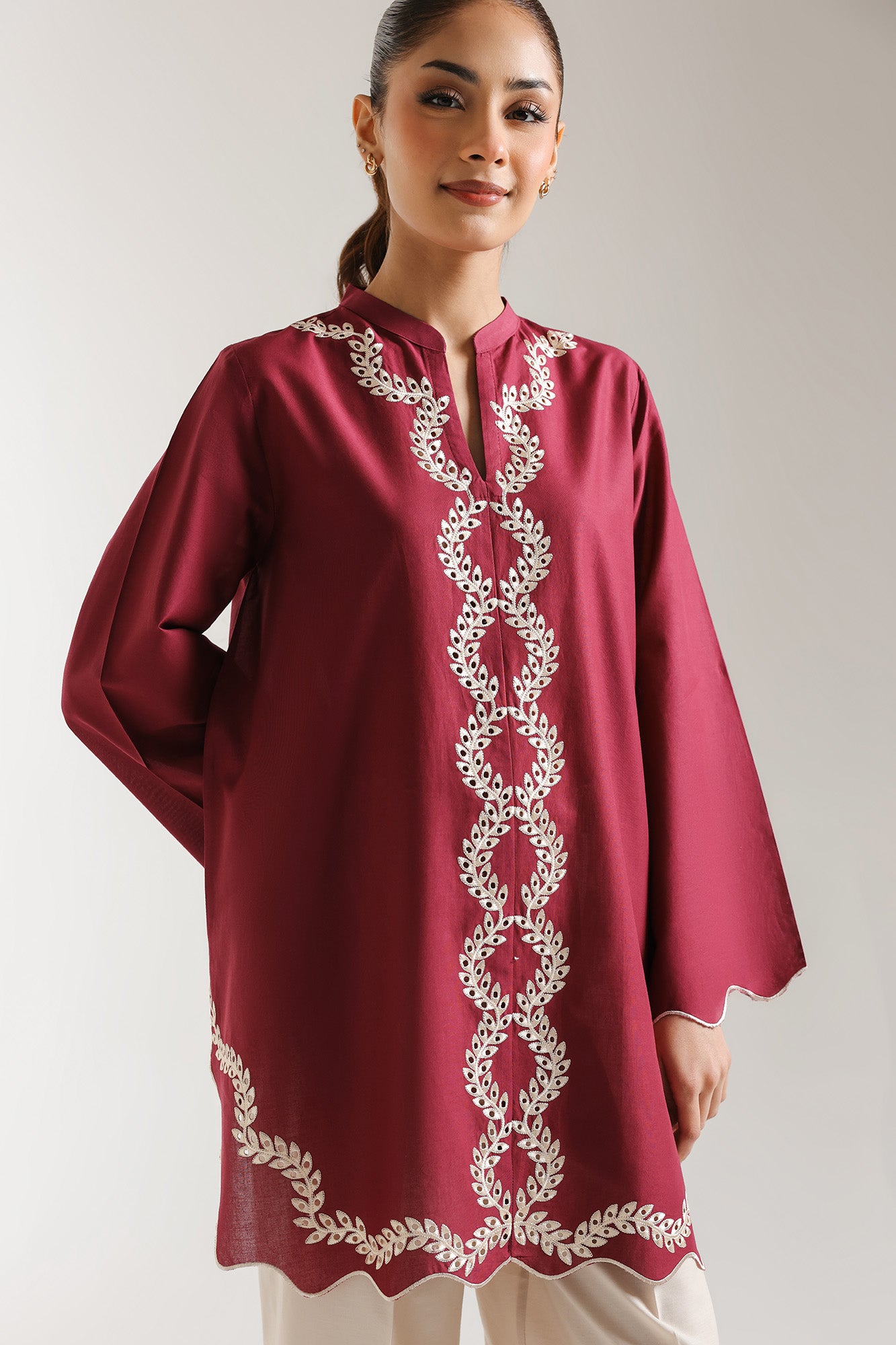 EMBROIDERED SHIRT (E5878/102/404)