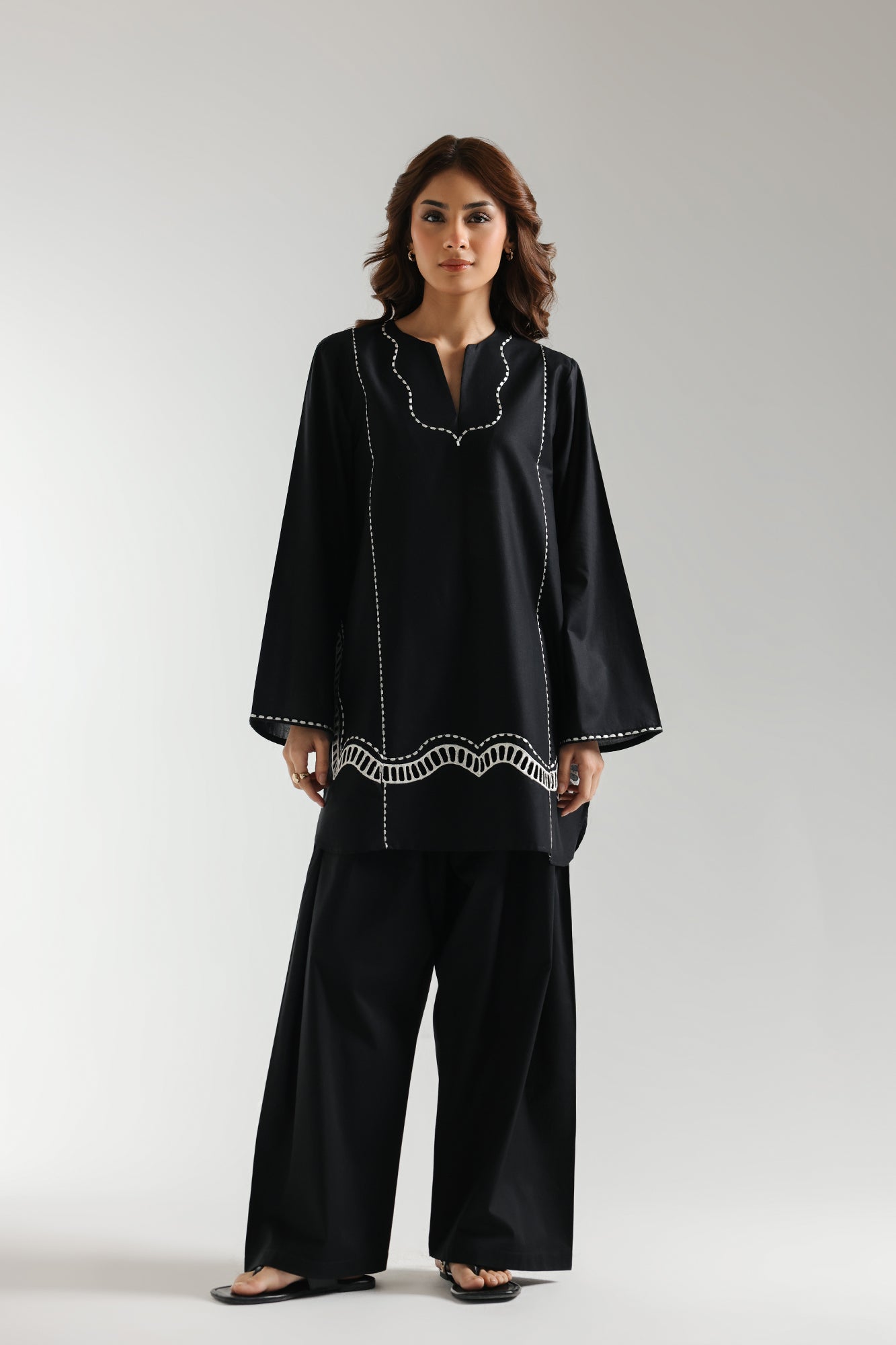 EMBROIDERED SHIRT (E5880/102/901)