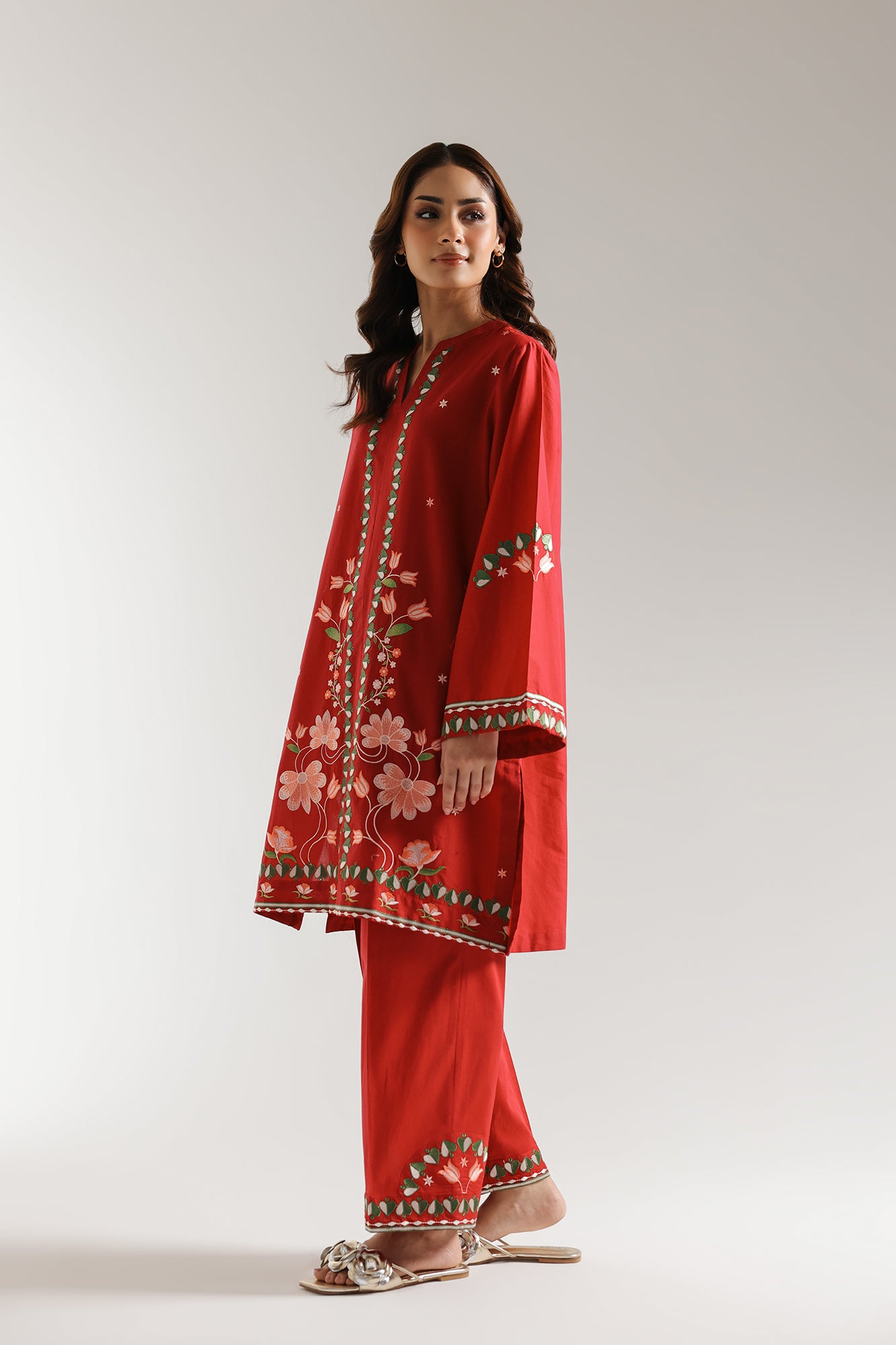 EMBROIDERED SUIT (E6150/102/416)