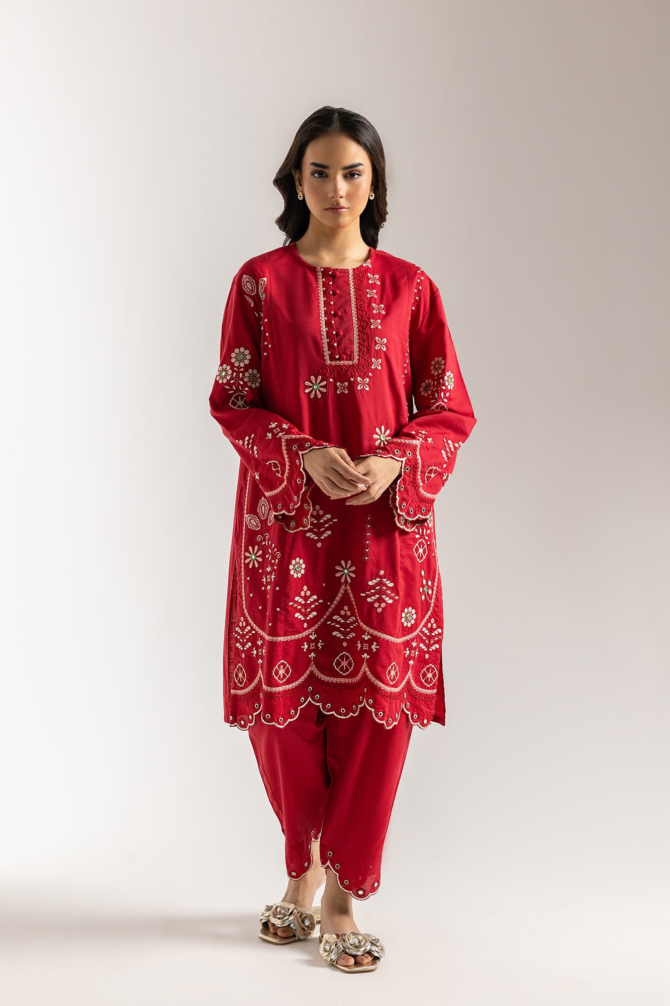 EMBROIDERED SUIT (E6180/102/306)