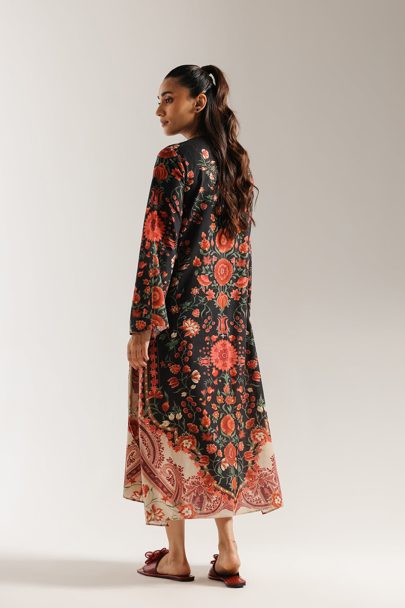 EMBROIDERED DRESS (E6645/102/902)