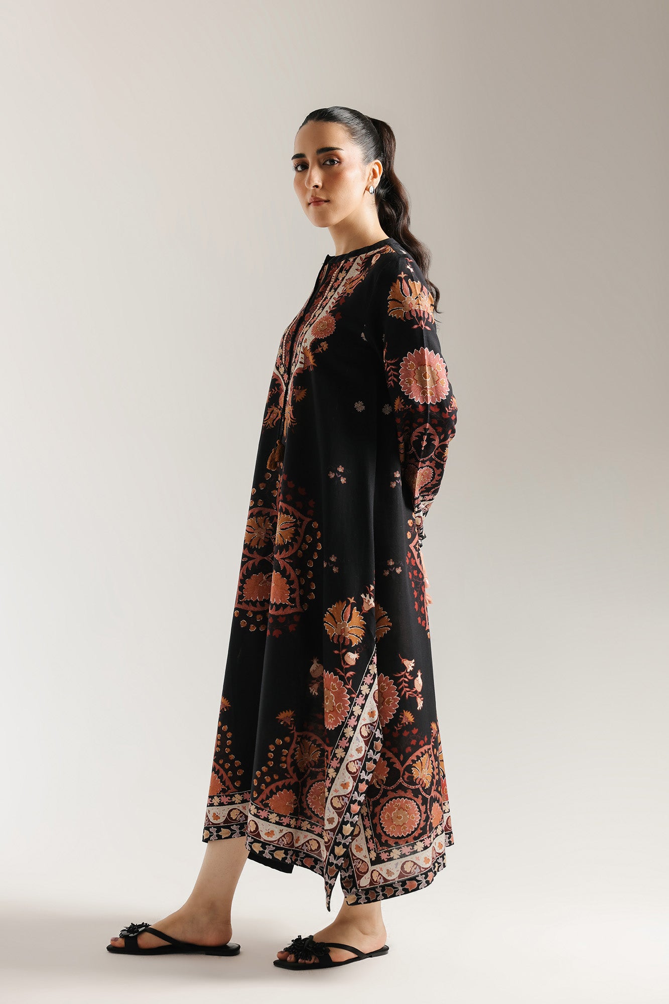 PRINTED DRESS (E6646/102/902)