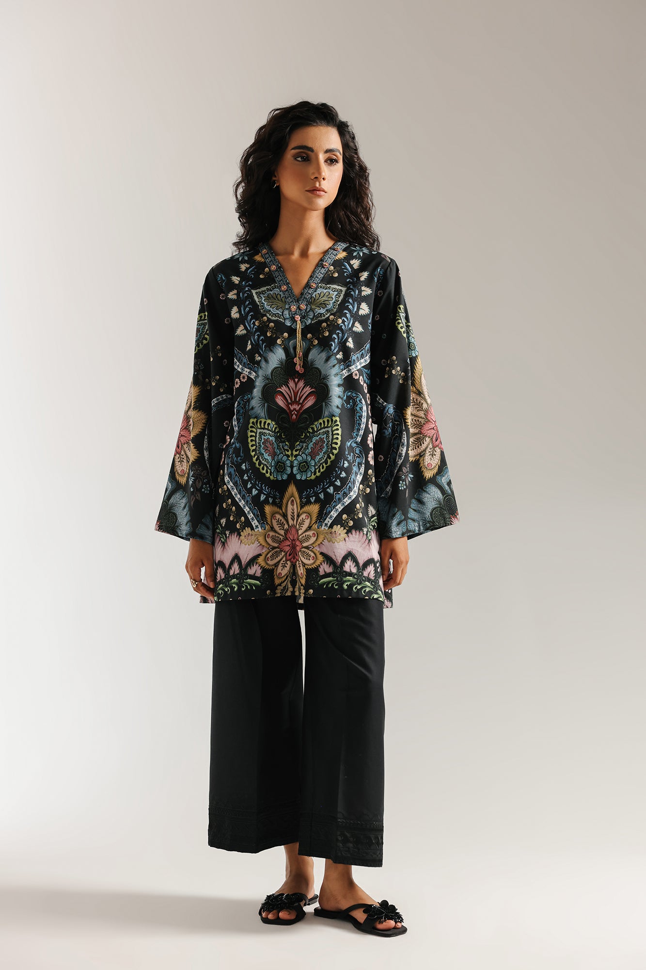 PRINTED KURTI (E6670/102/901)