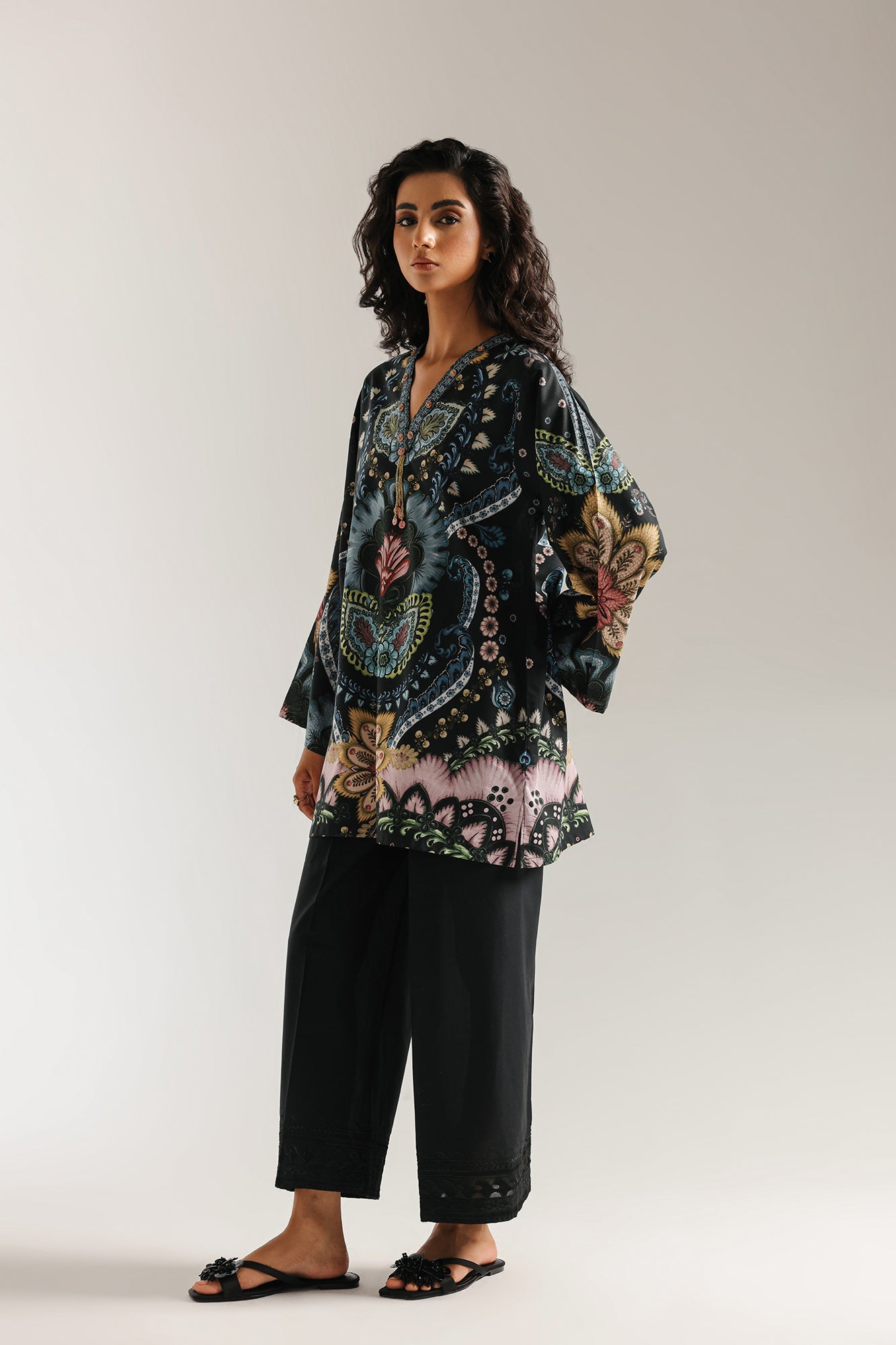 PRINTED KURTI (E6670/102/901)