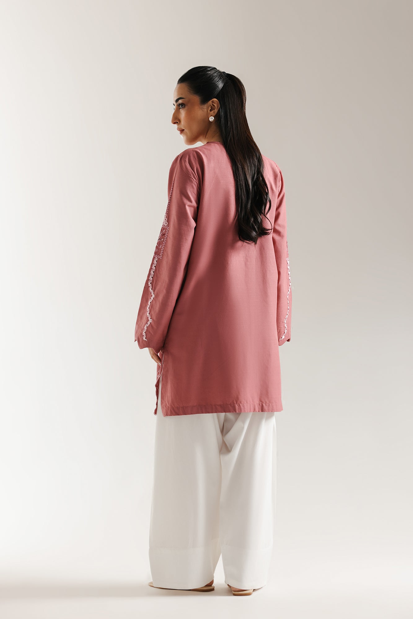 EMBROIDERED SHIRT (E6988/102/524)