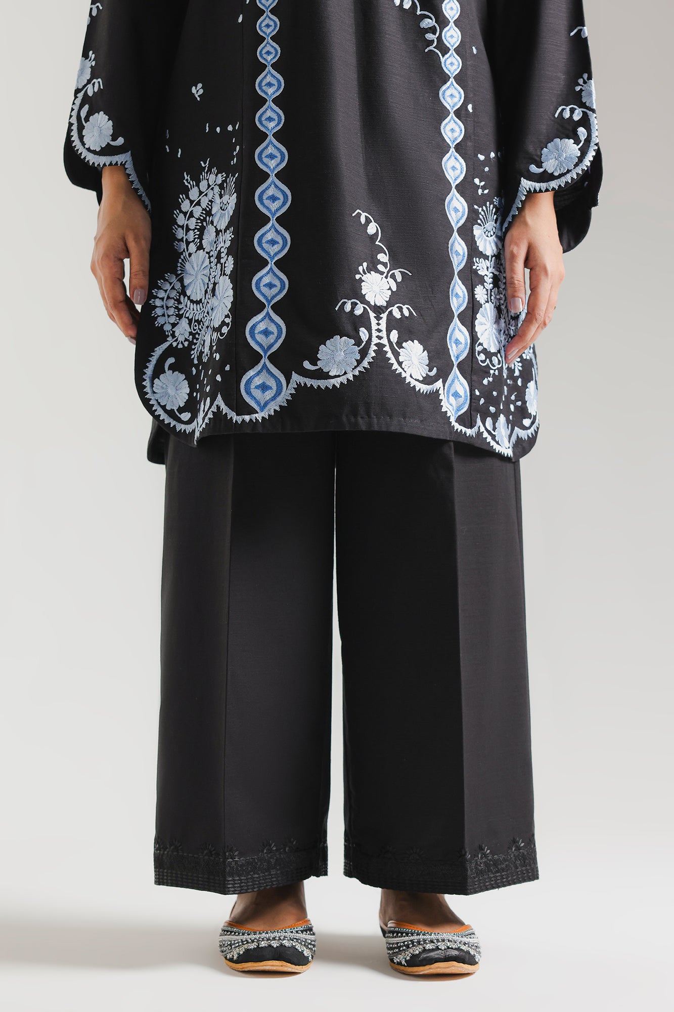 TROUSER (E7056/102/902)