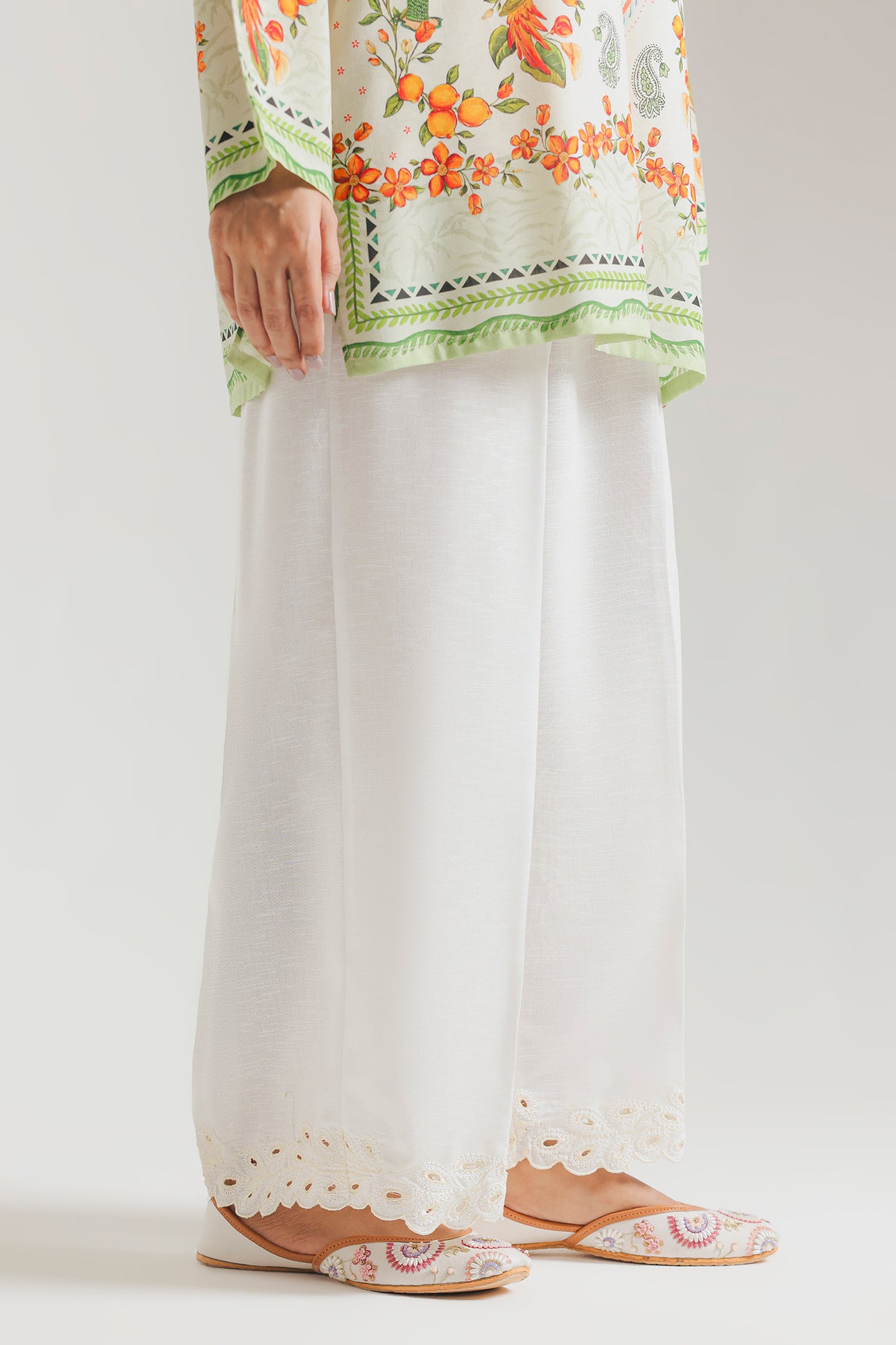 TROUSER (E7059/102/001)