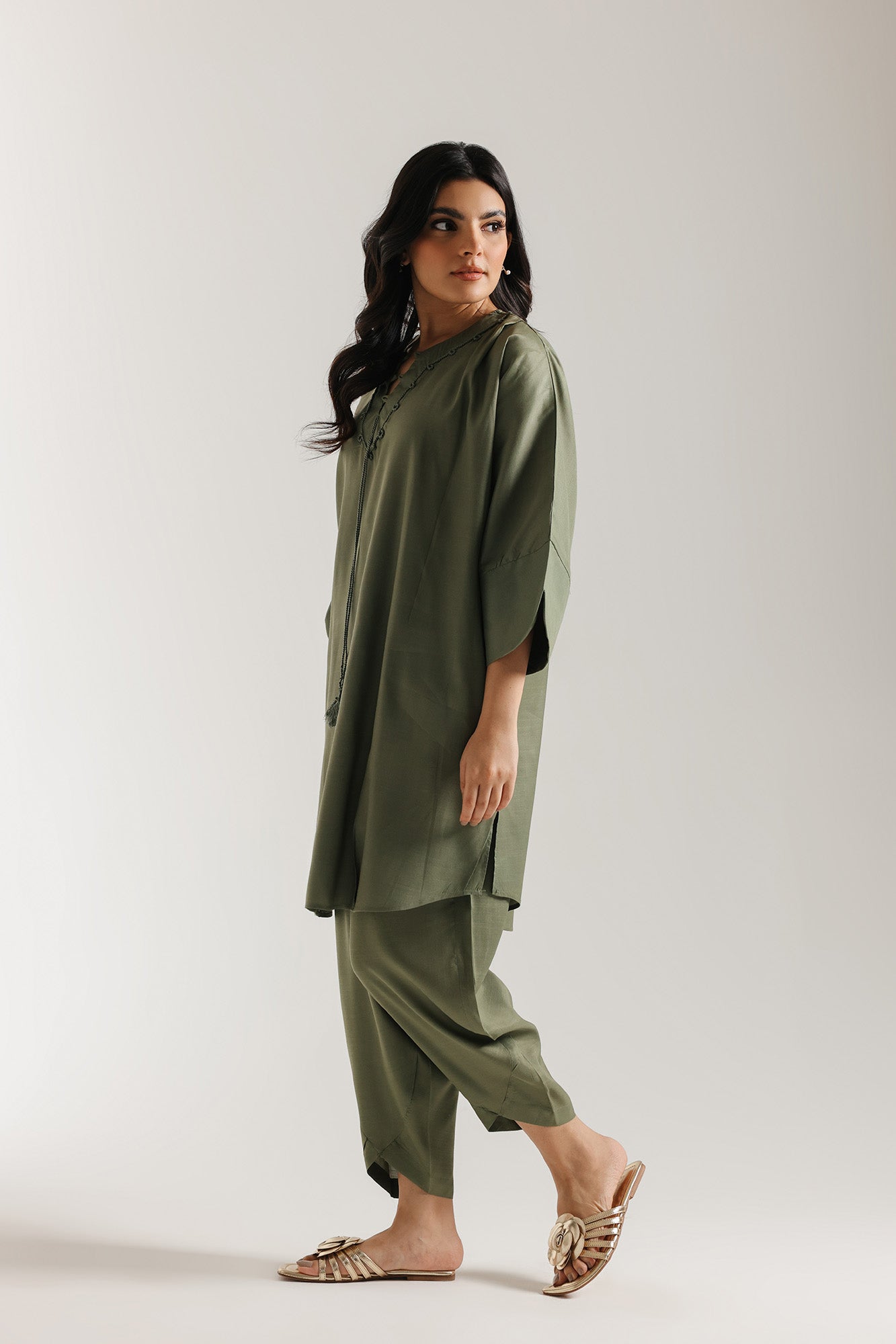 SOLID SUIT (E7071/102/127)