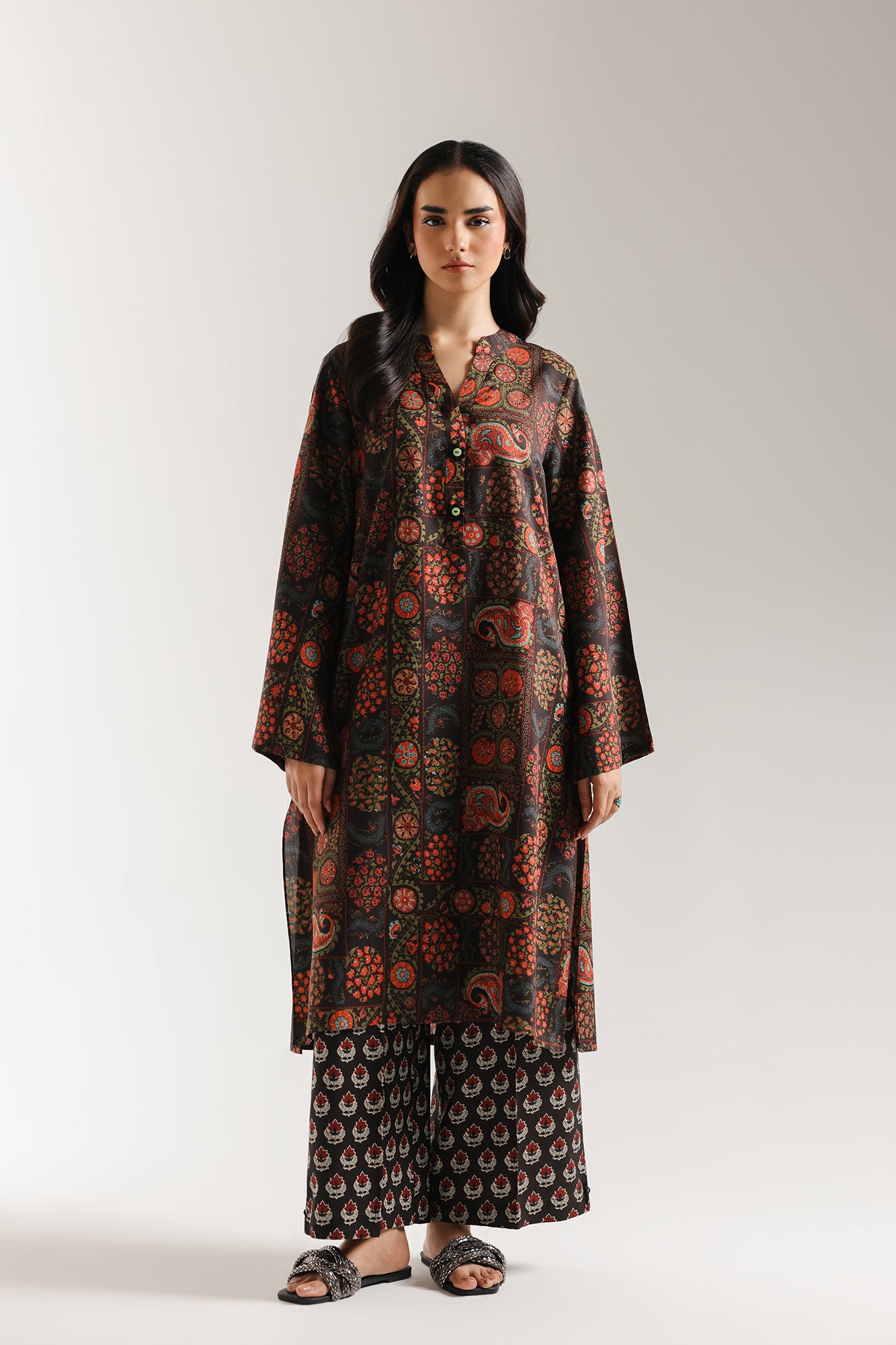 PRINTED SUIT (E7084/102/901)