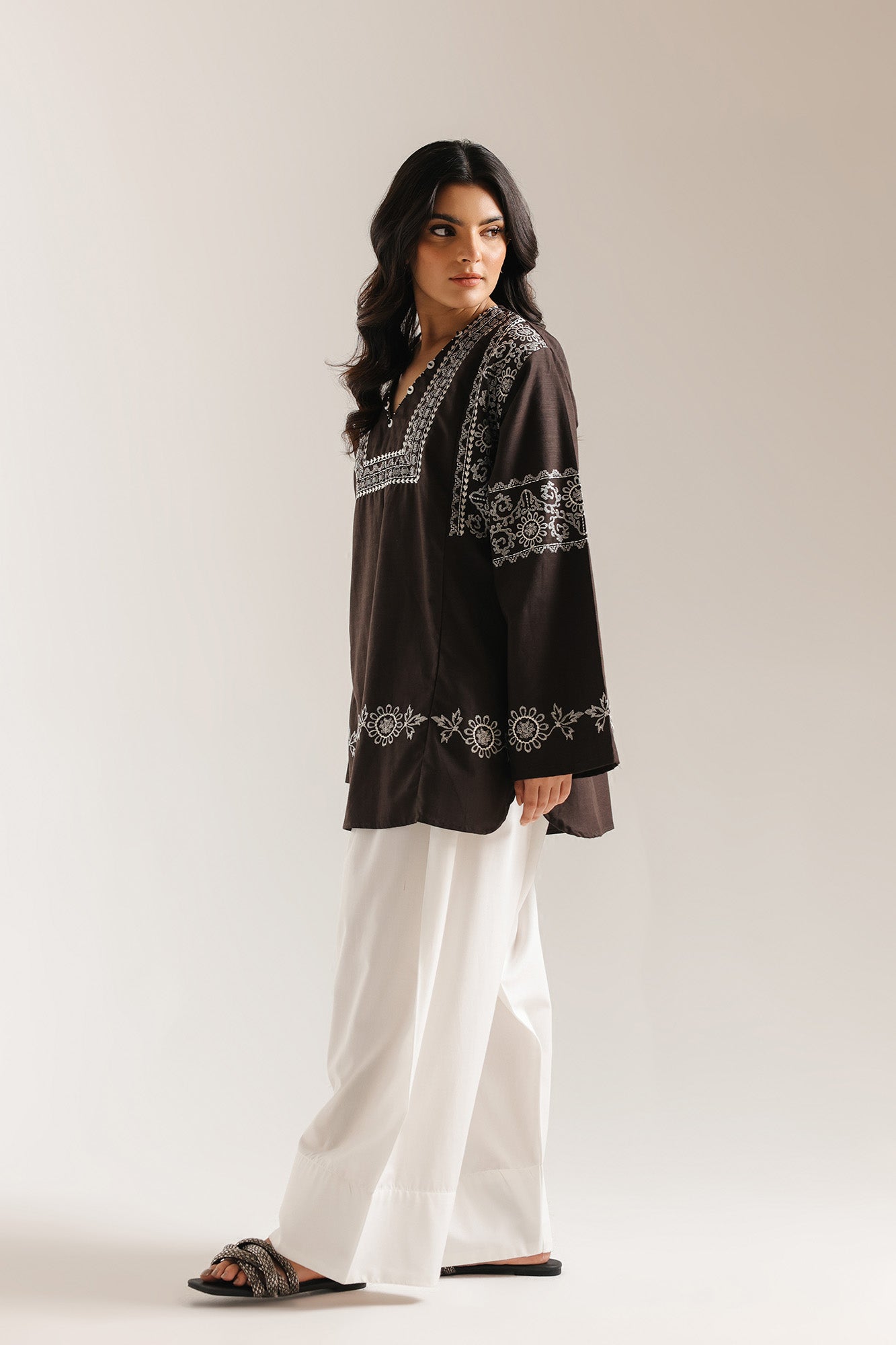 PRINTED KURTI (E7132/102/903)
