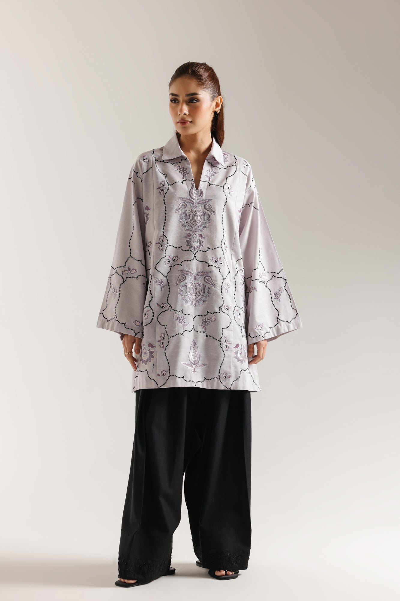 EMBROIDERED SHIRT (E7219/102/914)